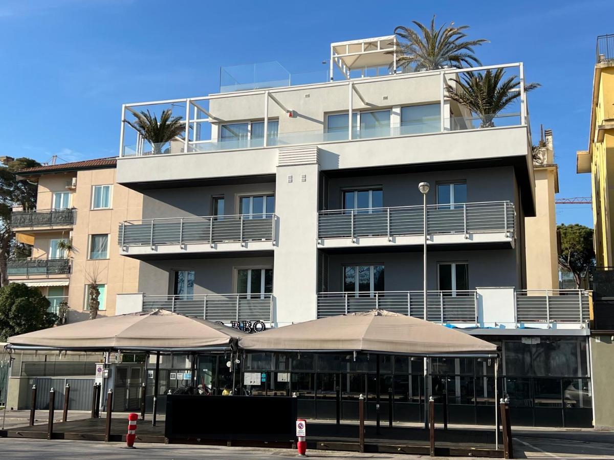 Appartamenti Residence Giardini Риччоне Экстерьер фото