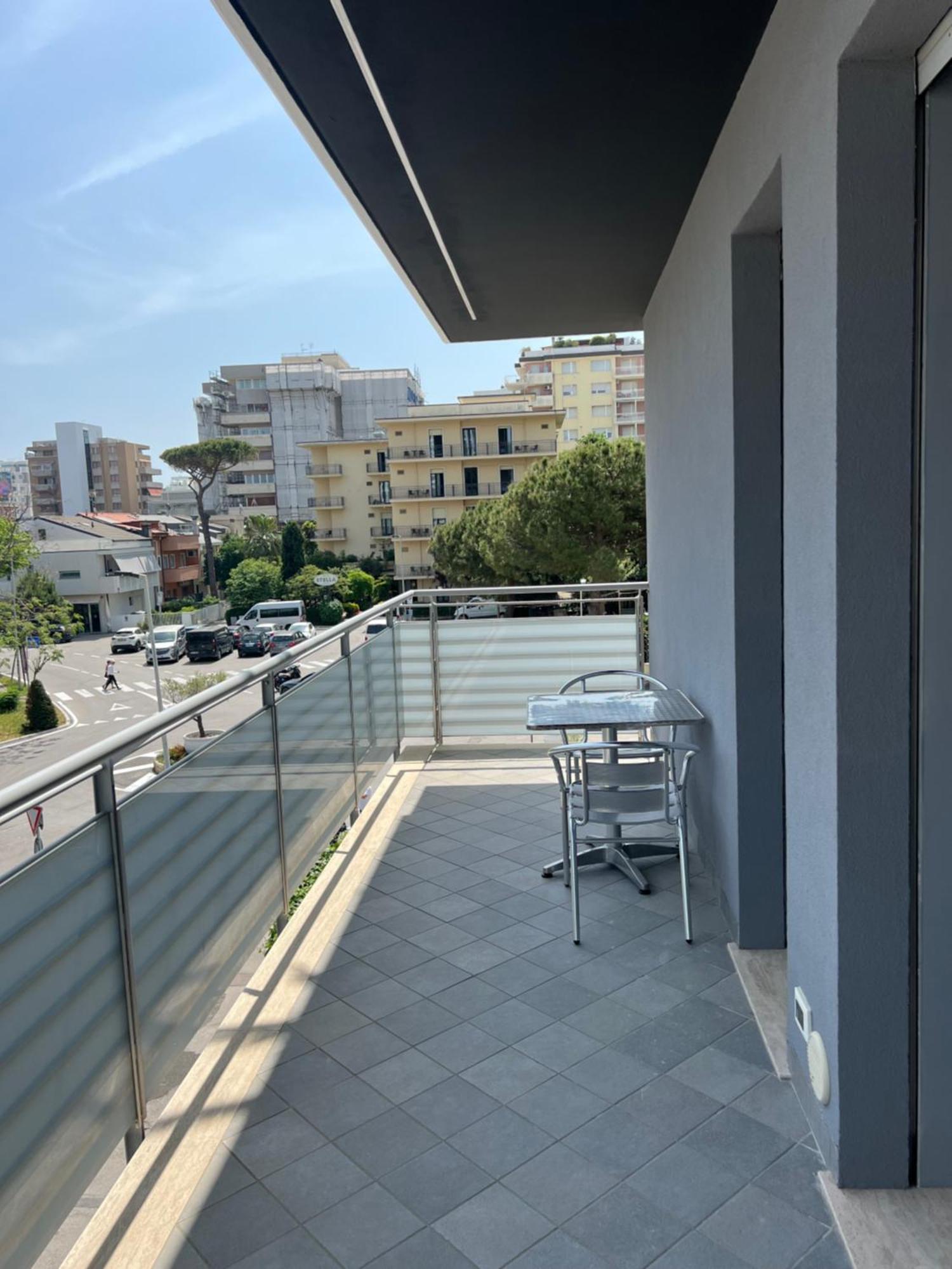 Appartamenti Residence Giardini Риччоне Экстерьер фото